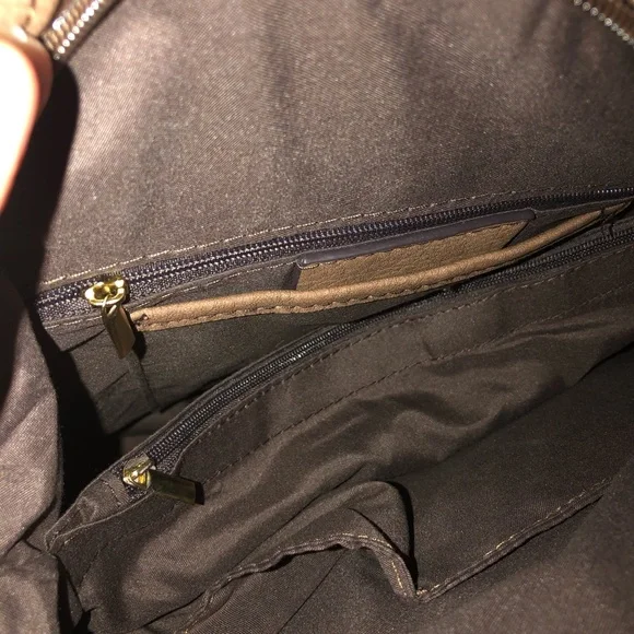 *SOLD* NWOT, Sorrentino, Beautiful Ladies Purse - Picture 15 of 16